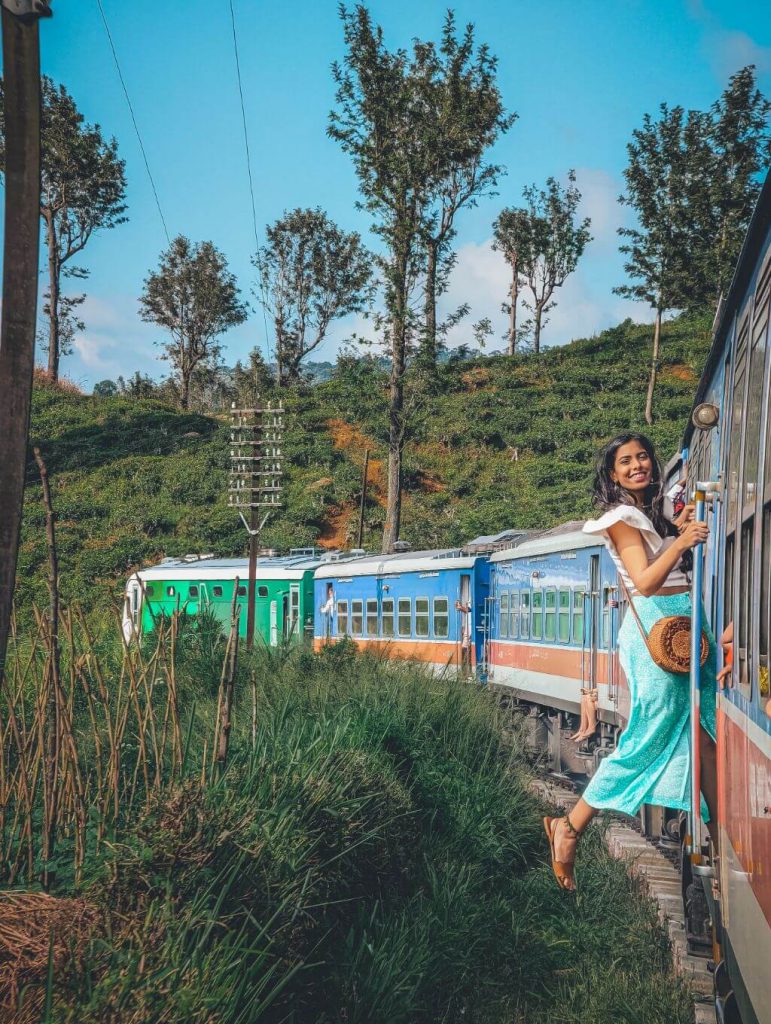 Hanging outside kandy to ella train